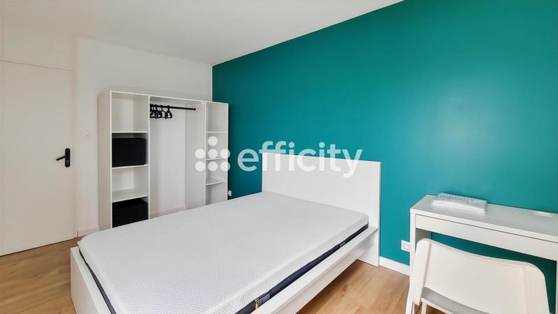 Appartement - 103 m² - 7 pièces