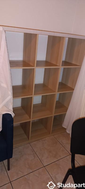 Chambre - 11 m² - 1 pièce