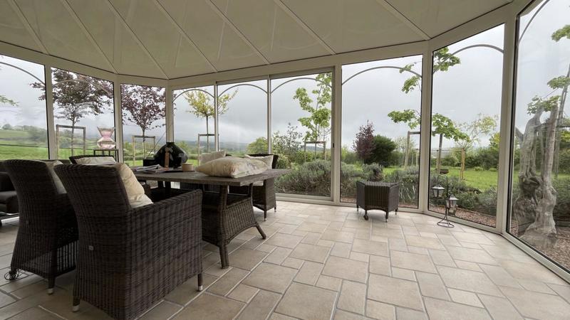 Maison traditionnelle - 190 m² - 6 pièces