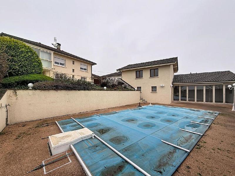 Maison - 154 m² - 8 pièces