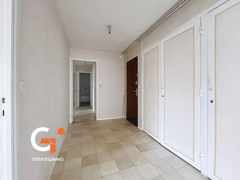 Appartement - 82 m² - 4 pièces