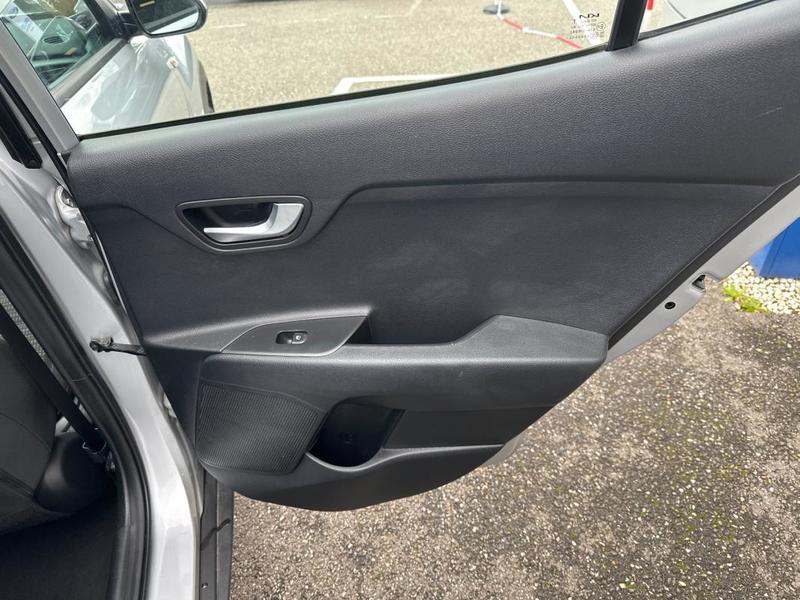 Kia Stonic 1.0 t-GDi 100 ch Bvm6 Active Business