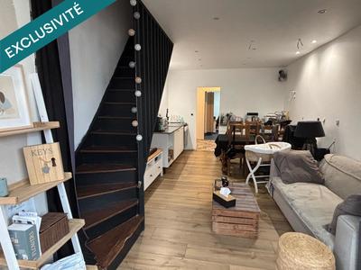 Maison - 89 m² - 5 pièces