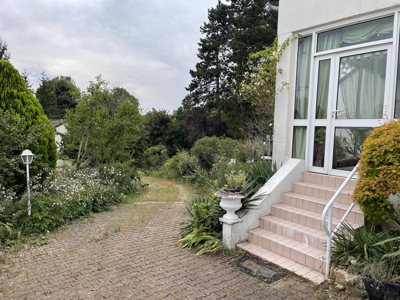 Maison - 140 m² - 7 pièces