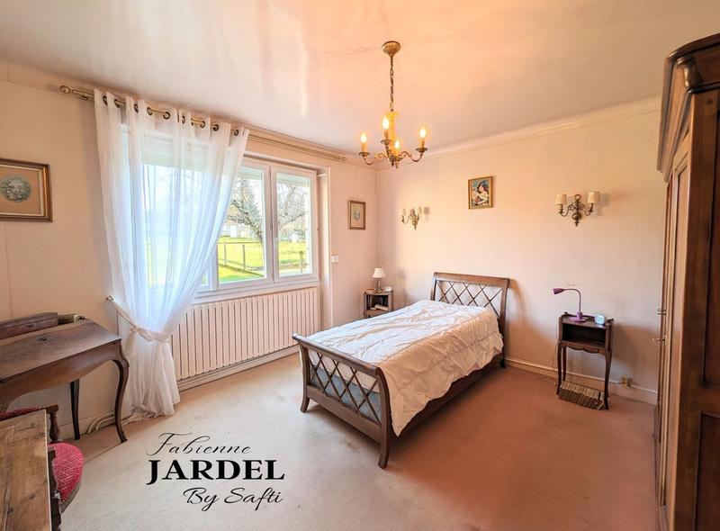 Maison - 162 m² - 6 pièces