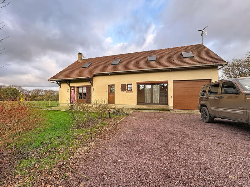 Maison - 156 m² - 7 pièces