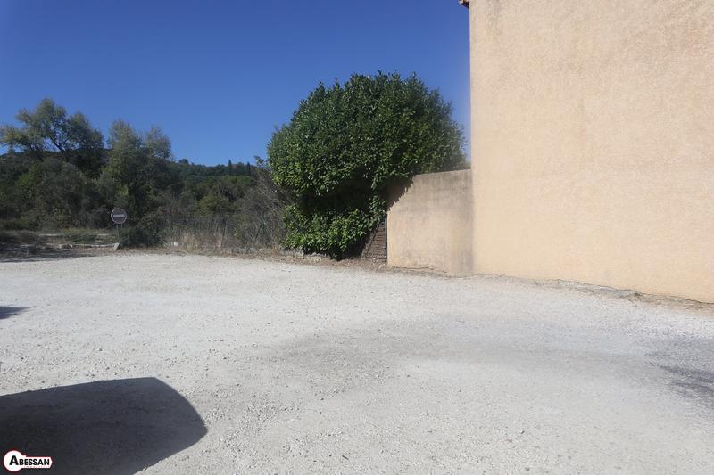 Fonds de commerce - 140 m²