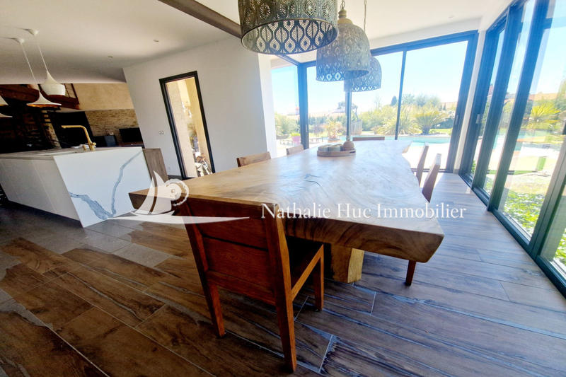 Villa - 205 m² - 5 pièces