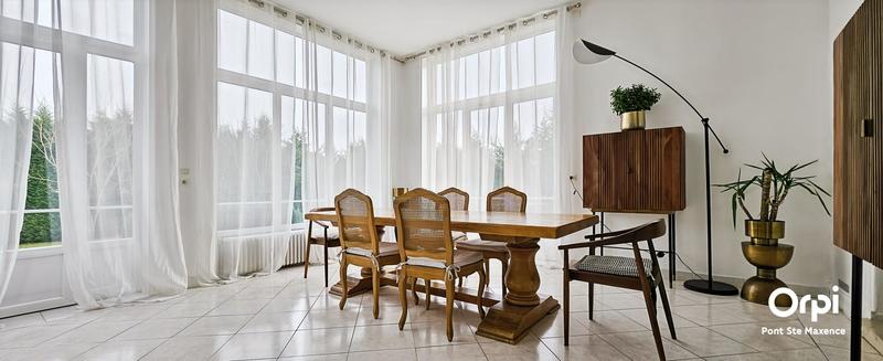 Maison de maîtres - 199 m² - 4 pièces