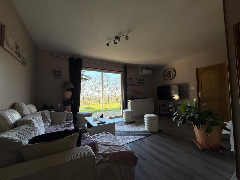 Maison - 236 m² - 10 pièces