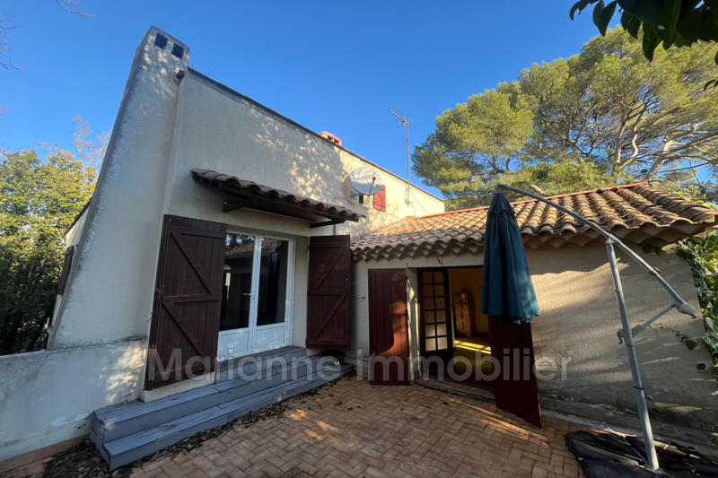 Maison - 180 m² - 6 pièces