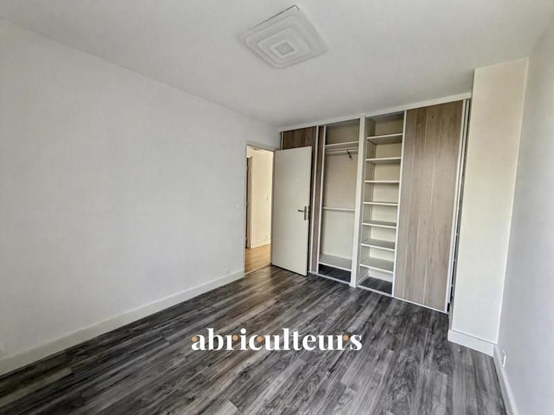 Appartement ancien - 80 m² - 4 pièces