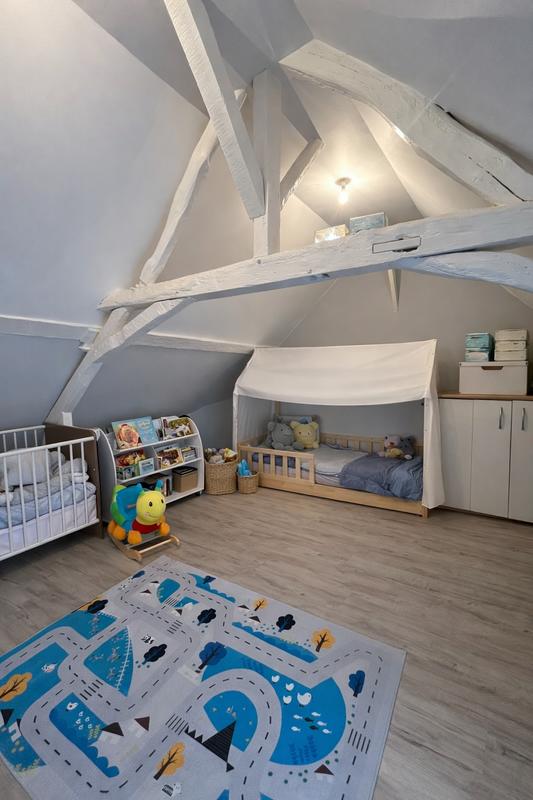 Maison - 92 m² - 4 pièces