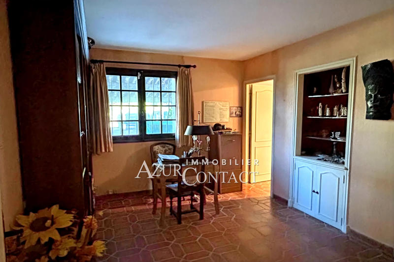 Maison - 200 m² - 6 pièces