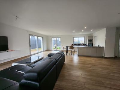 Maison - 130 m² - 6 pièces