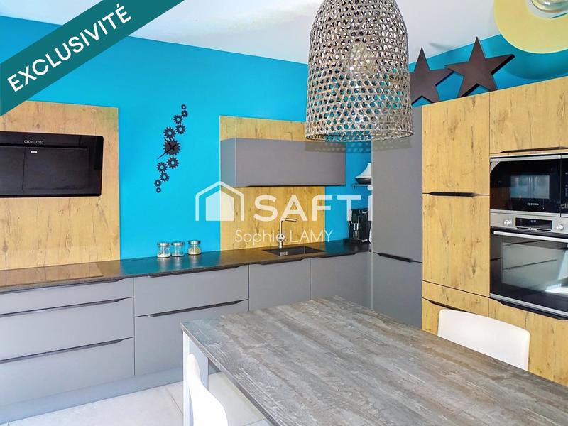 Maison - 150 m² - 5 pièces