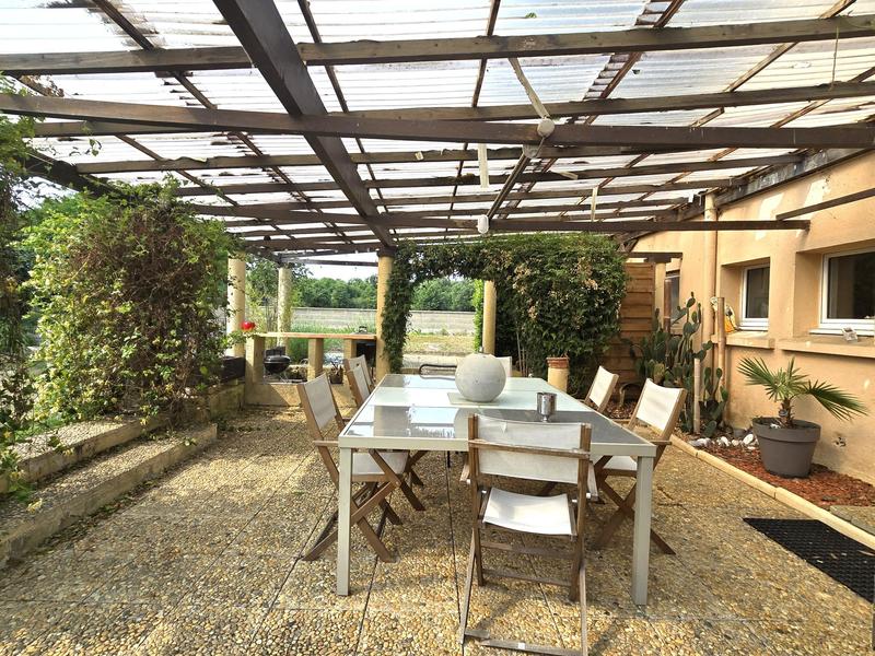 Maison ancienne - 191 m² - 7 pièces