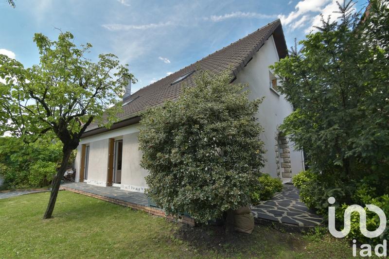 Maison - 171 m² - 7 pièces