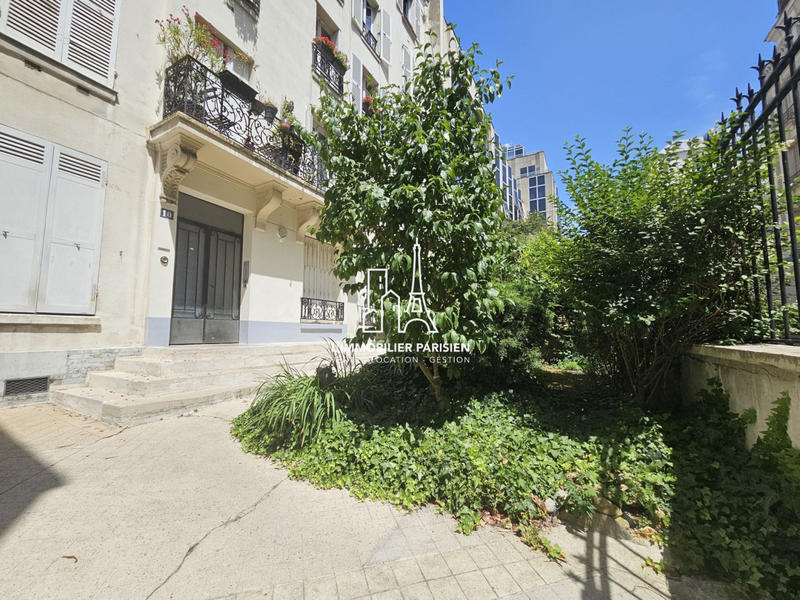 Appartement - 80 m² - 3 pièces