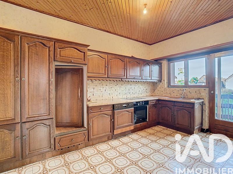 Maison - 357 m² - 8 pièces