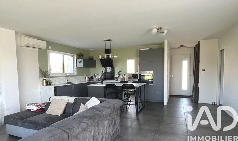 Maison - 121 m² - 5 pièces