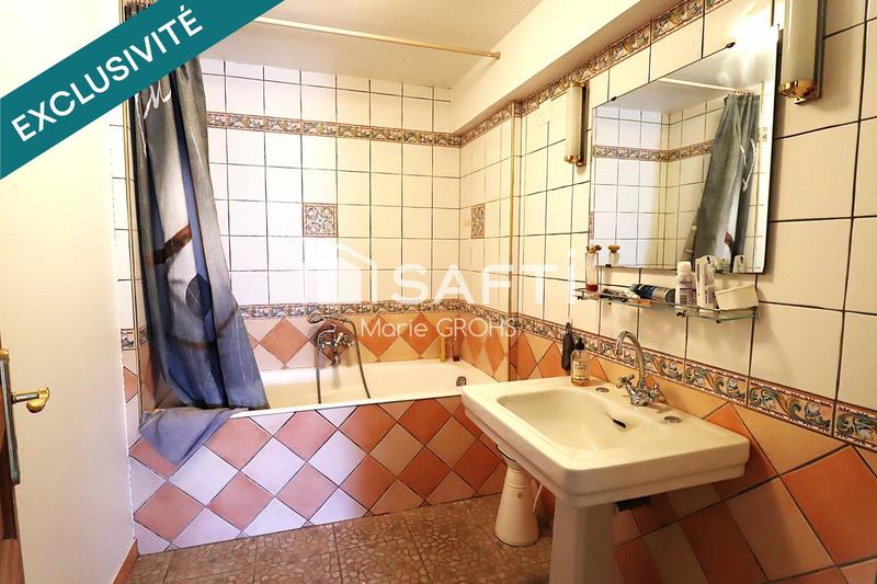 Maison - 200 m² - 8 pièces