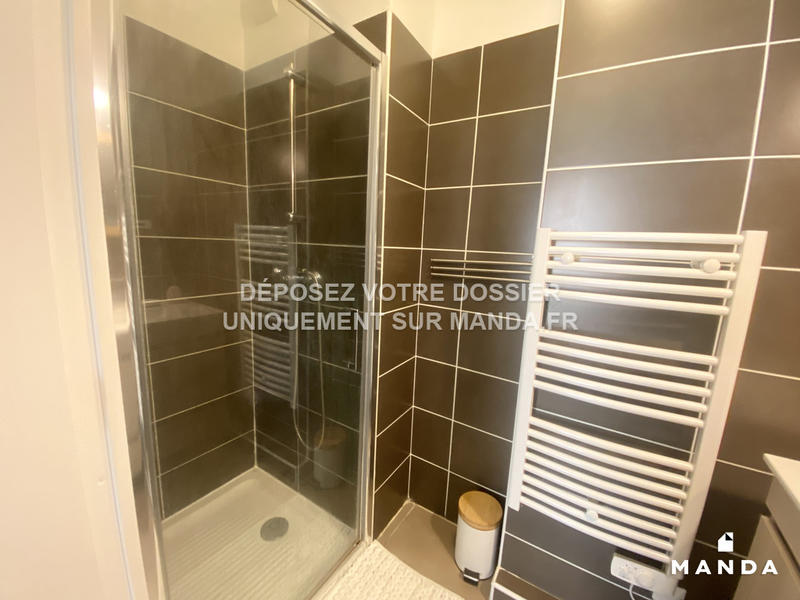 Chambre - 10 m² - 4 pièces