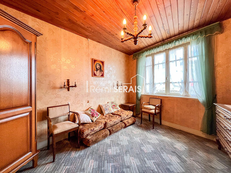 Maison - 95 m² - 5 pièces