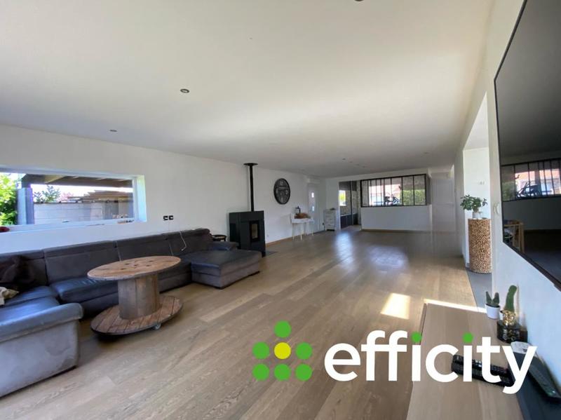 Maison - 190 m² - 5 pièces