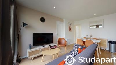 Chambre - 10 m² - 1 pièce