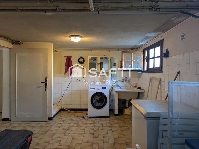 Maison - 95 m² - 5 pièces