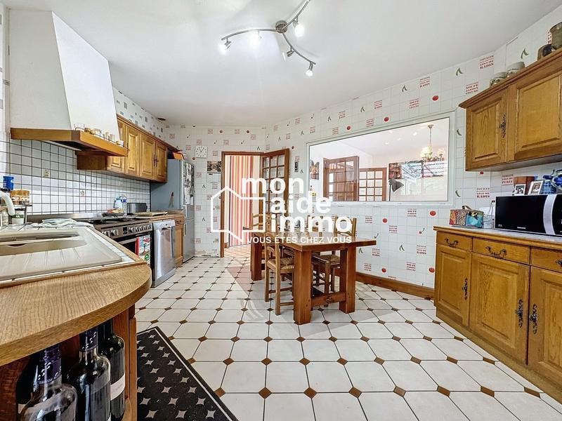 Maison - 116 m² - 10 pièces