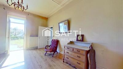 Maison - 185 m² - 8 pièces