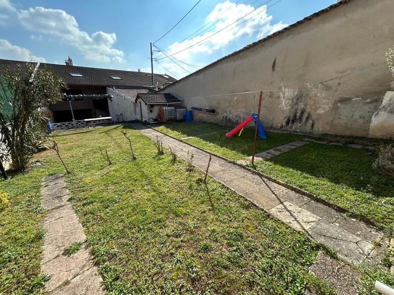 Maison de village - 169 m² - 6 pièces