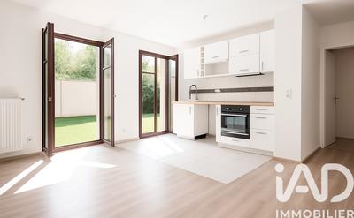 Appartement - 80 m² - 4 pièces