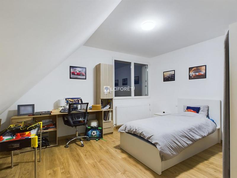 Maison - 175 m² - 8 pièces