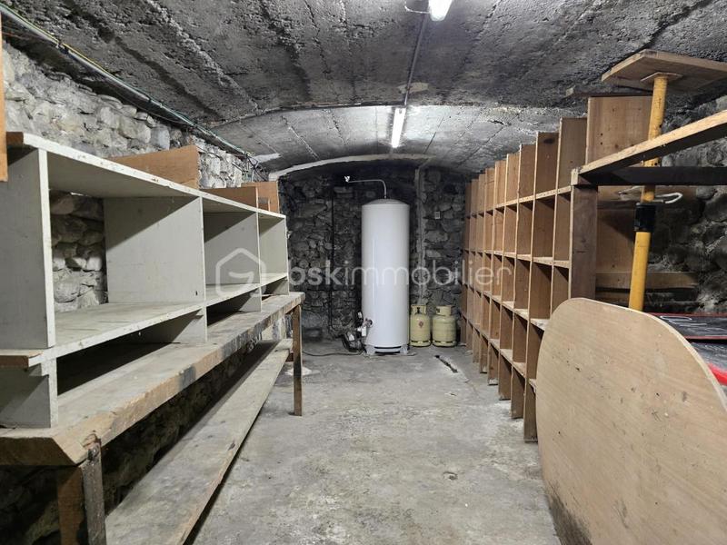 Immeuble - 274 m² - 5 pièces