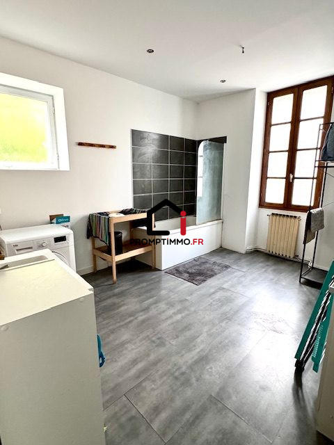 Maison - 156 m² - 7 pièces