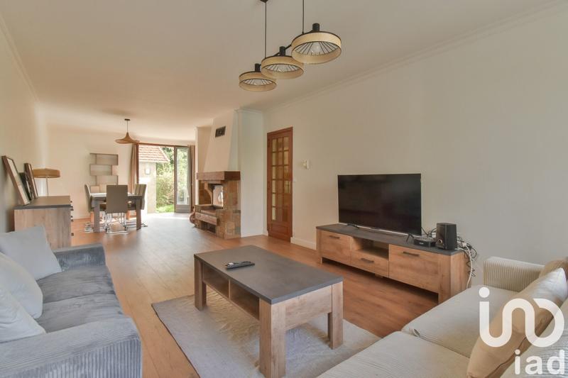 Maison - 175 m² - 7 pièces