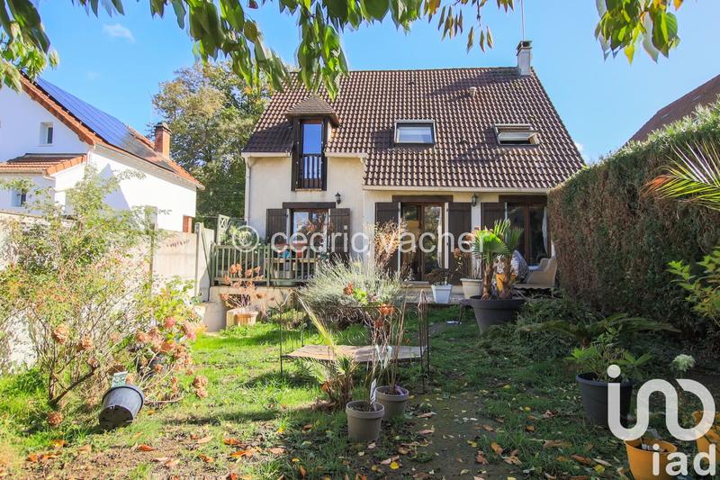 Maison - 136 m² - 5 pièces