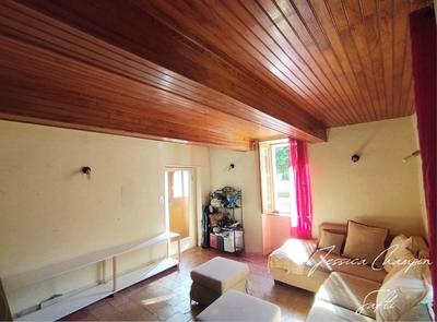 Maison - 108 m² - 5 pièces