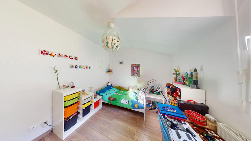 Appartement - 75 m² - 4 pièces