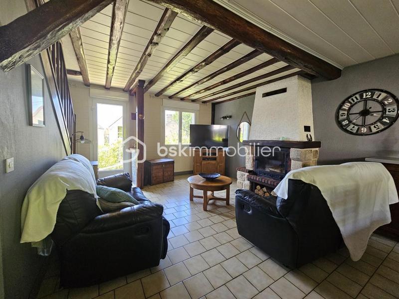 Maison traditionnelle - 104 m² - 5 pièces