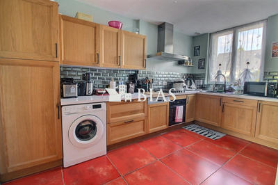 Maison - 111 m² - 4 pièces