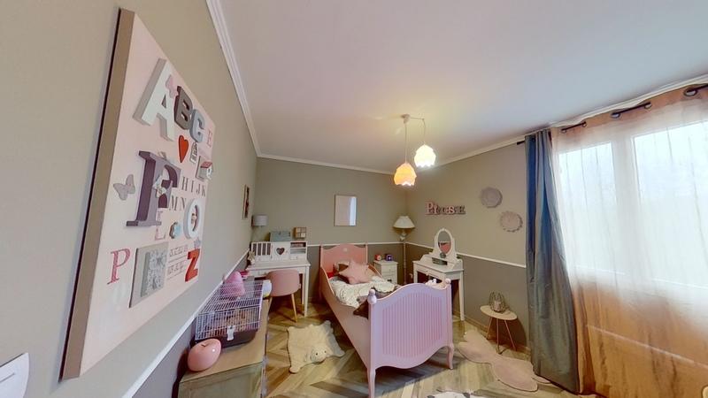 Maison - 200 m² - 6 pièces