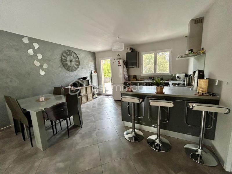 Maison - 83 m² - 5 pièces