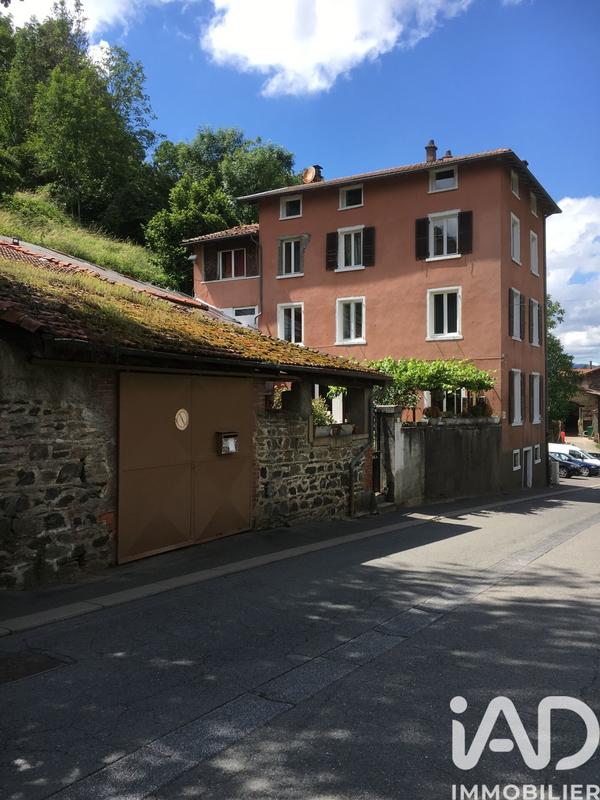 Maison - 227 m² - 8 pièces