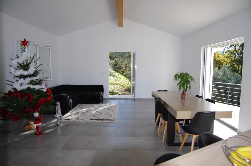 Villa - 139 m² - 6 pièces