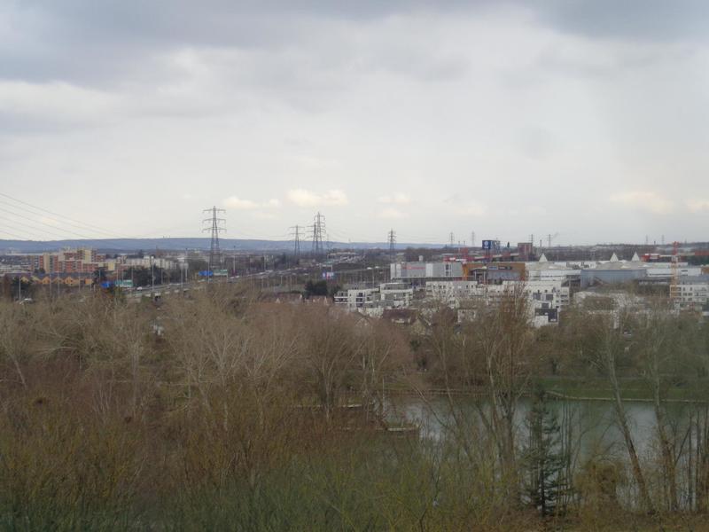 Appartement - 90 m² - 4 pièces