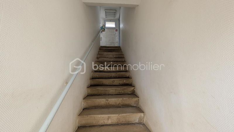 Demeure - 169 m² - 6 pièces